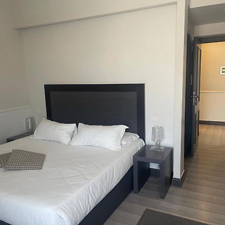 로마 나치오날레 51 그룹 B&B 외부 사진